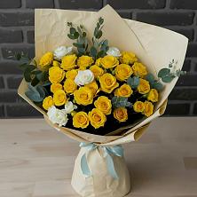 Букет цветов из:  Розы в Спутник