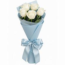 Букет 5 Белых роз Проуд в Спутник