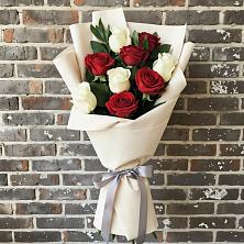 Букет цветов из:  Розы в Спутник