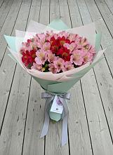 Букет цветов из:  Альстромерии #REPLACE_PRED# Спутник