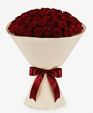 Букет 101 Бордовая роза Блэк Бакарра в Спутник