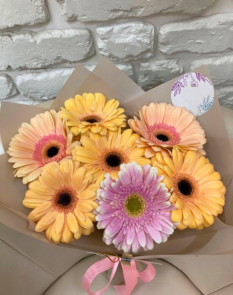 Букет цветов из: Герберы в Спутник