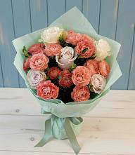Букет цветов из:  Розы #REPLACE_PRED# Спутник
