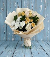Букет цветов из:  Розы и Хризантемы в Спутник
