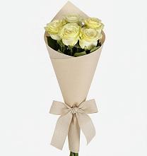 Букет цветов из:  Розы в Спутник
