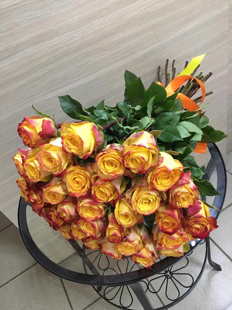 Букет Желтые розы в Спутник