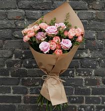 Букет цветов из:  Розы #REPLACE_PRED# Спутник