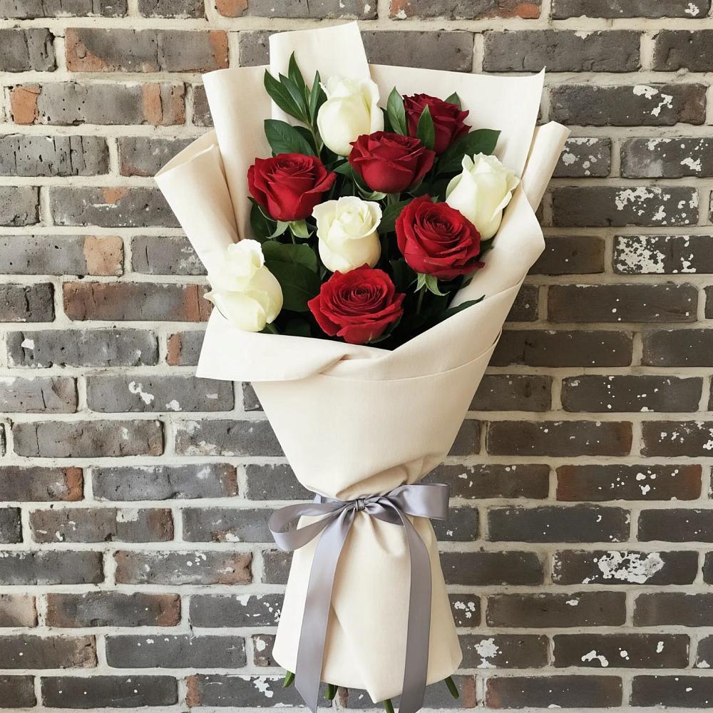 Букет цветов из: Розы в Спутник