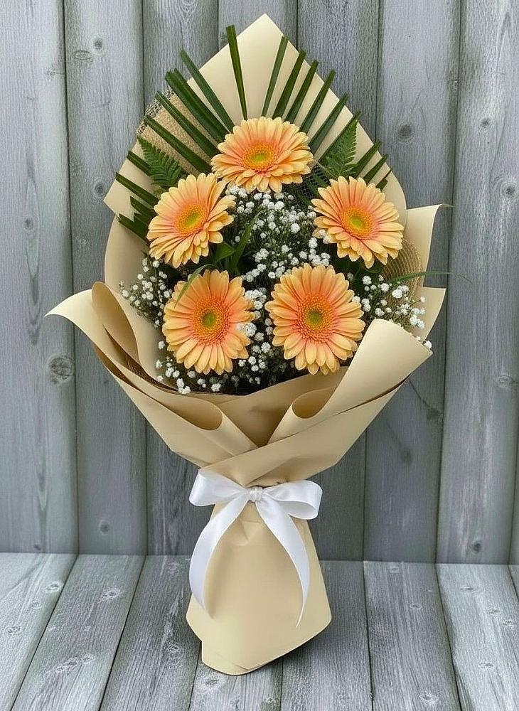 Букет цветов из: Герберы в Спутник