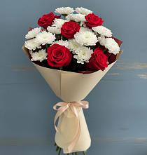Букет цветов из:  Розы и Хризантемы в Спутник