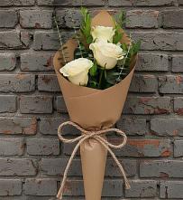 Букет цветов из:  Розы в Спутник