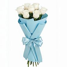 Букет 7 белых роз Проуд в Спутник