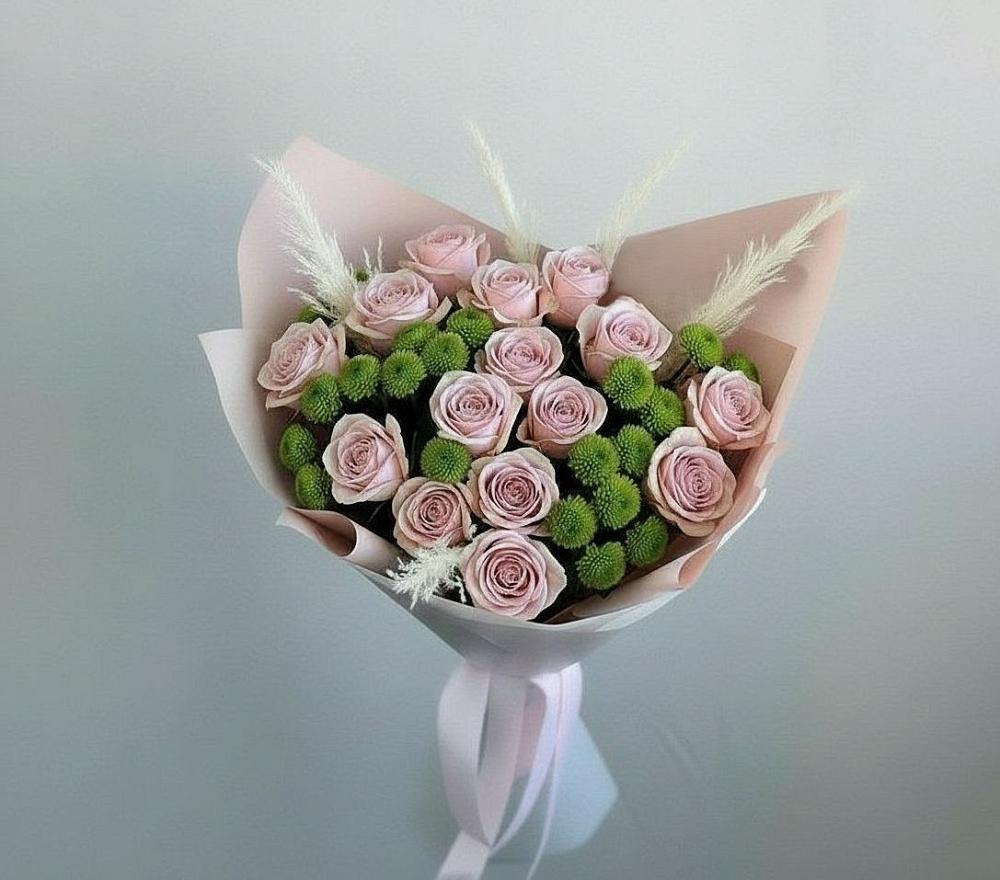 Букет цветов из: Розы и Хризантемы в Спутник