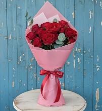 Букет цветов из:  Розы в Спутник