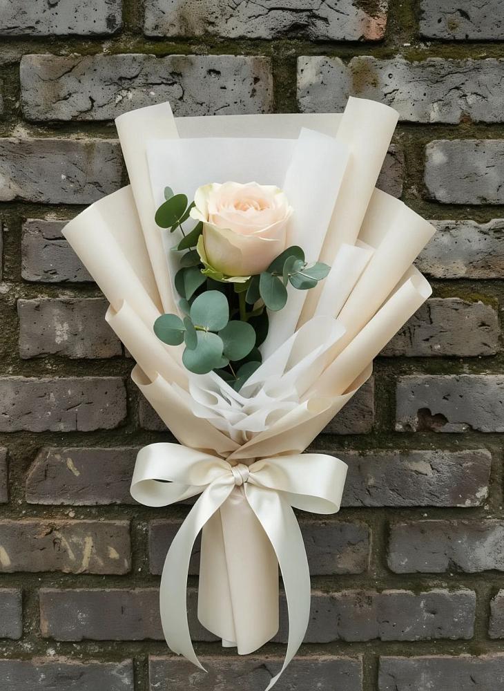 Букет цветов из: Розы в Спутник