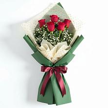 Букет цветов из:  Розы в Спутник