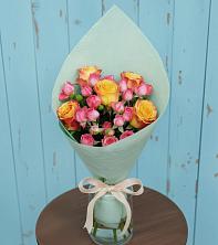 Букет цветов из:  Розы в Спутник